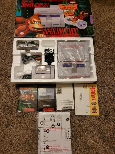 Super NES (Donkey Kong Set) (Super Nintendo Entertainment System)
