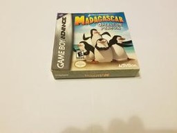 Madagascar: Operation Penguin (Nintendo Game Boy Advance)