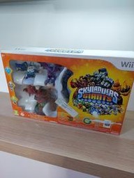Skylanders: Giants (Starter Pack) (Nintendo Wii)