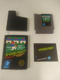 10-Yard Fight (5 Screw) (Nintendo Entertainment System)