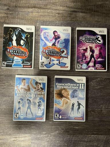 Dance Dance Revolution II (Bundle) (Nintendo Wii)