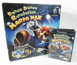 Dance Dance Revolution: Mario Mix (Bundle) (Nintendo GameCube)