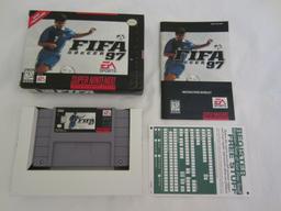 FIFA Soccer '97 (Super Nintendo Entertainment System)