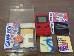 Game Boy: Play it Loud! (Red) (Nintendo Game Boy)