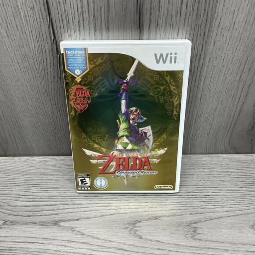 Legend of Zelda: Skyward Sword (Music CD Bundle) (Nintendo Wii)