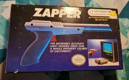 NES Zapper (Grey) (Nintendo Entertainment System)