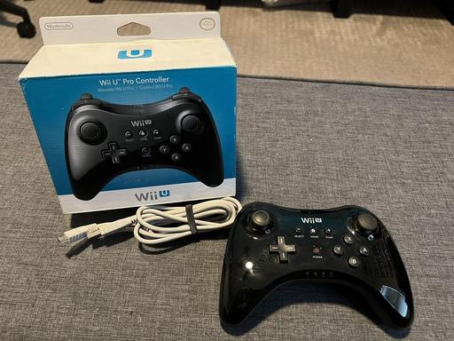 Wii U Pro Controller (Black) (Nintendo Wii U)